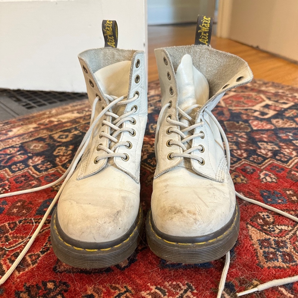 White Dr. Martens Size 7